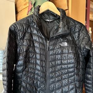 Northface women’s lightweight jacket